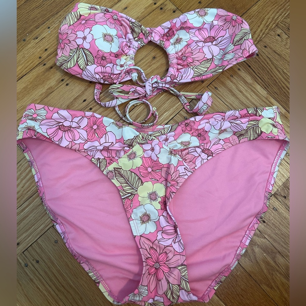 Floral bikini set (size M top, size L bottoms)